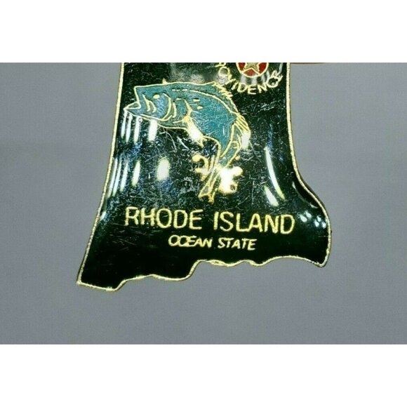 P.W.I.I Houston Texas & Providence Rhode Island Ocean State Laminated Pin Button - Picture 5 of 8